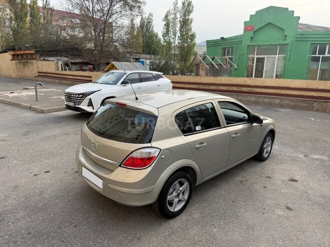 Opel Astra 2006, 230,000 km - 1.4 л - Sumqayıt