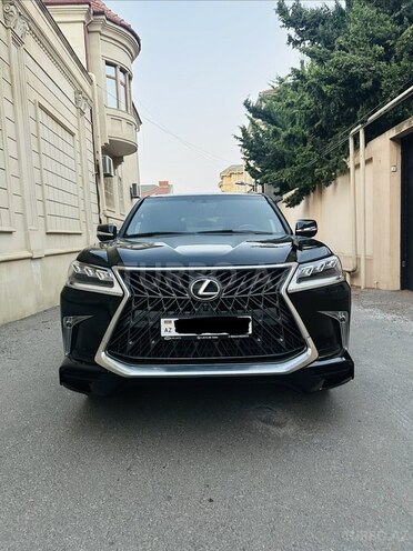 Lexus LX 570 2017, 200,000 km - 5.7 л - Bakı