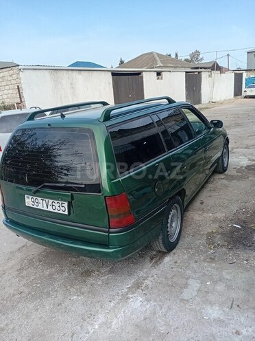Opel Astra 1996, 246,400 km - 1.6 л - Bakı