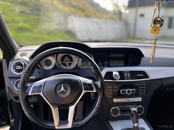 Mercedes C 250 2012, 245,000 km - 1.8 l - Bakı