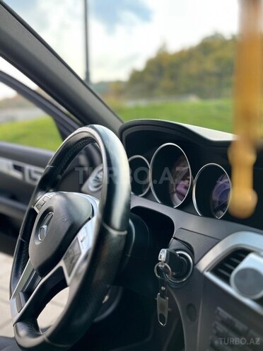 Mercedes C 250 2012, 245,000 km - 1.8 l - Bakı