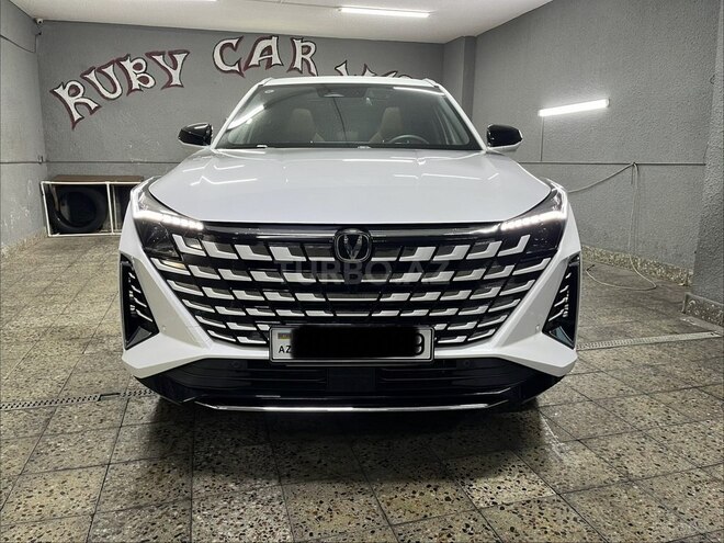 Changan  2025, 12,000 km - 1.5 л - Bakı