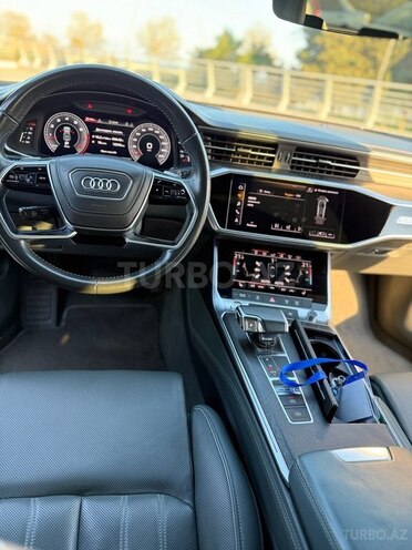 Audi A7 2018, 77,000 km - 3.0 л - Bakı