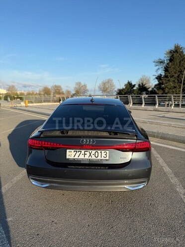 Audi A7 2018, 77,000 km - 3.0 л - Bakı