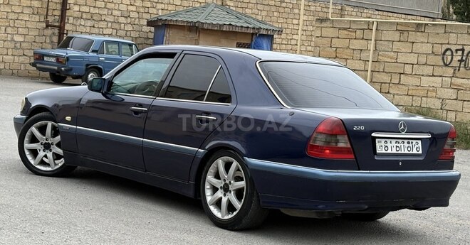 Mercedes C 200 1995, 265,000 km - 2.0 л - Bakı