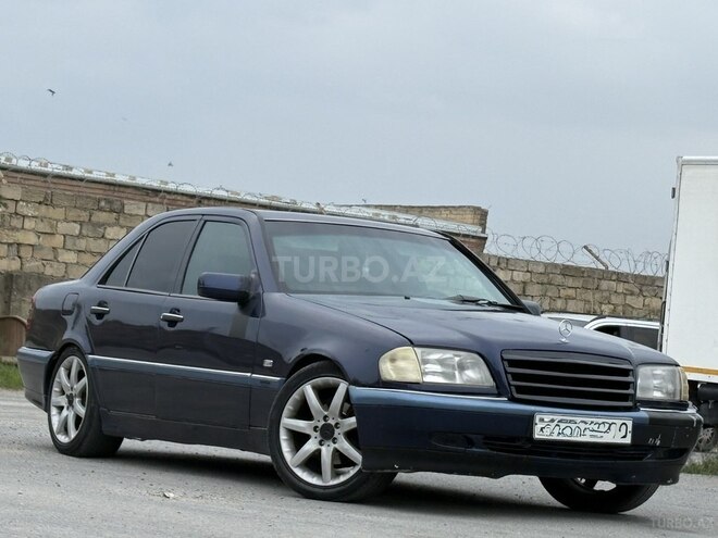 Mercedes C 200 1995, 265,000 km - 2.0 л - Bakı