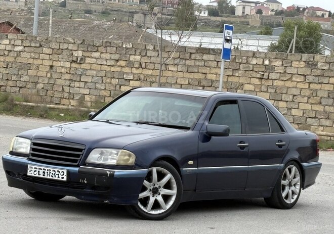 Mercedes C 200 1995, 265,000 km - 2.0 л - Bakı