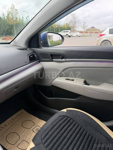 Hyundai Elantra 2017, 154,048 km - 2.0 l - Bakı