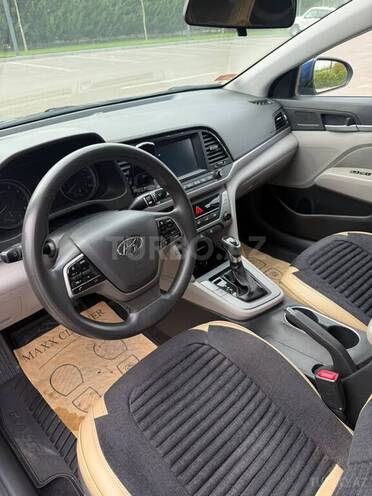 Hyundai Elantra 2017, 154,048 km - 2.0 l - Bakı