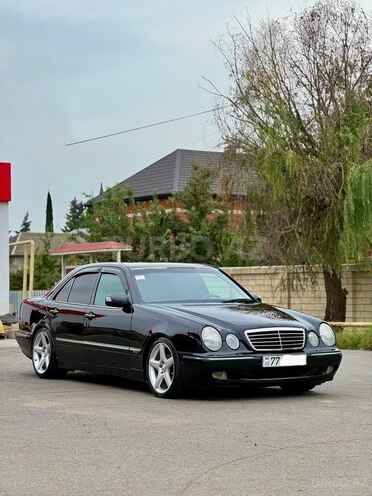 Mercedes E 240 2001, 259,000 km - 2.4 l - Masallı