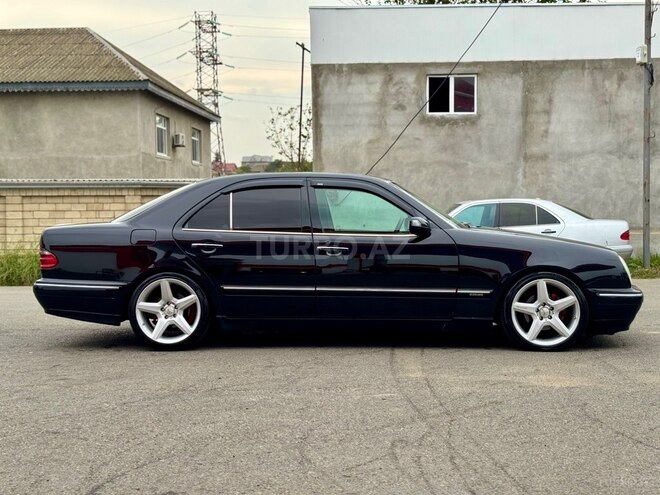 Mercedes E 240 2001, 259,000 km - 2.4 l - Masallı