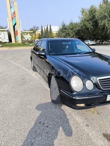 Mercedes E 270 2000, 485,540 km - 2.7 l - Bakı
