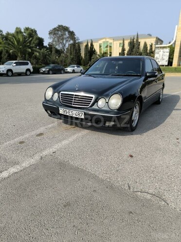 Mercedes E 270 2000, 485,540 km - 2.7 l - Bakı