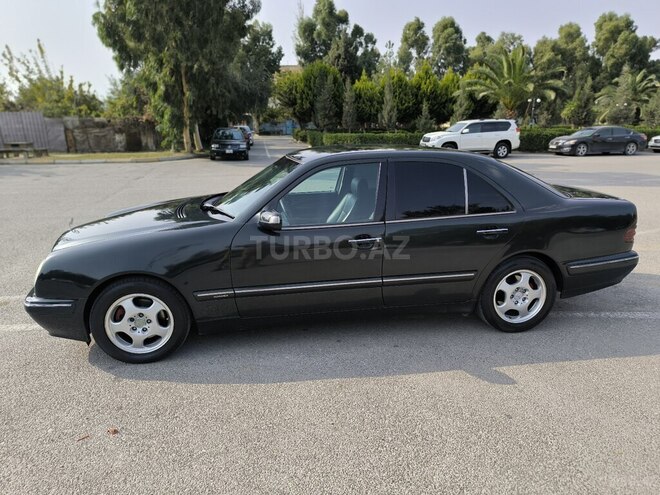Mercedes E 270 2000, 485,540 km - 2.7 l - Bakı