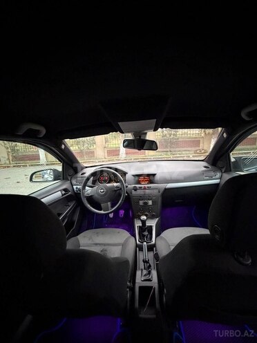 Opel Astra 2006, 350,000 km - 1.4 л - Xaçmaz