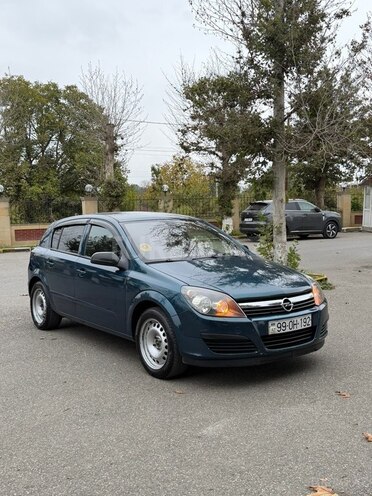 Opel Astra 2006, 350,000 km - 1.4 л - Xaçmaz
