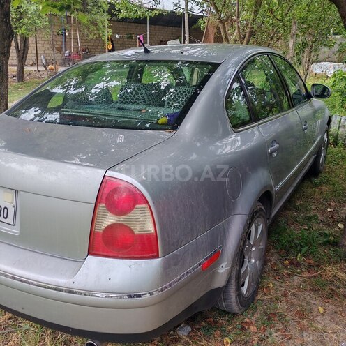 Volkswagen Passat 2004, 175,000 km - 1.8 l - Bakı