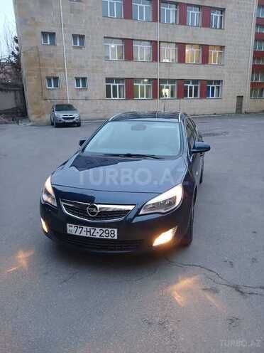 Opel Astra 2011, 300,000 km - 1.4 l - Bakı