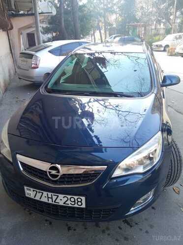 Opel Astra 2011, 300,000 km - 1.4 l - Bakı