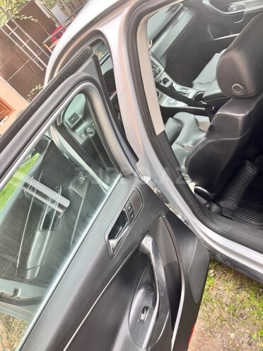 Volkswagen Passat 2006, 327,067 km - 2.0 л - İsmayıllı