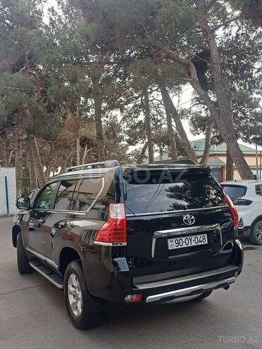 Toyota Land Cruiser Prado 2011, 180,000 km - 2.7 л - Bakı