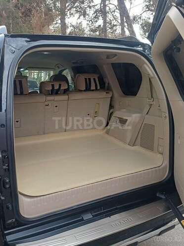Toyota Land Cruiser Prado 2011, 180,000 km - 2.7 л - Bakı