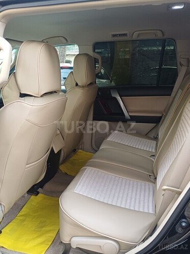 Toyota Land Cruiser Prado 2011, 180,000 km - 2.7 л - Bakı