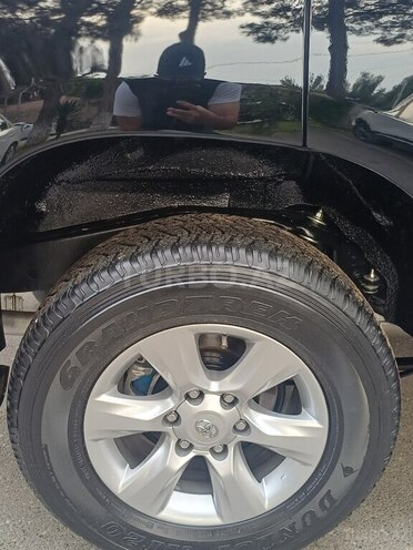 Toyota Land Cruiser Prado 2011, 180,000 km - 2.7 л - Bakı