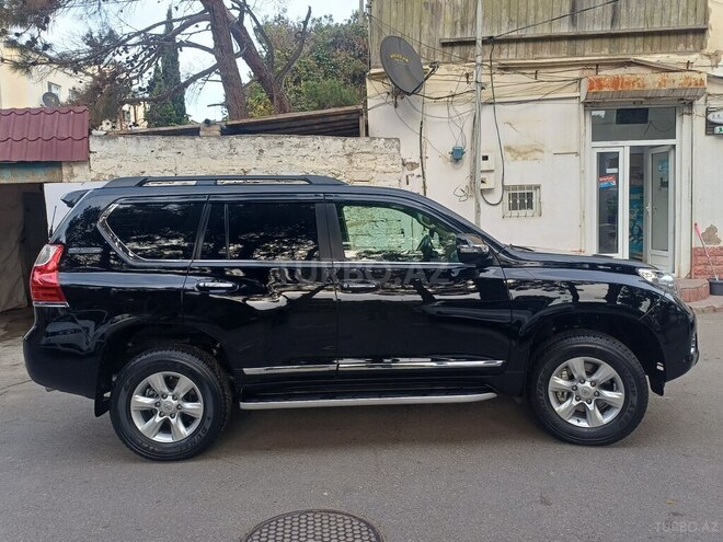 Toyota Land Cruiser Prado 2011, 180,000 km - 2.7 л - Bakı