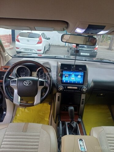 Toyota Land Cruiser Prado 2011, 180,000 km - 2.7 л - Bakı
