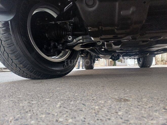 Toyota Land Cruiser Prado 2011, 180,000 km - 2.7 л - Bakı