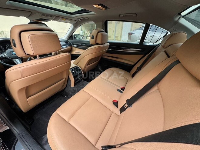 BMW 740 2009, 94,500 km - 3.0 л - Bakı