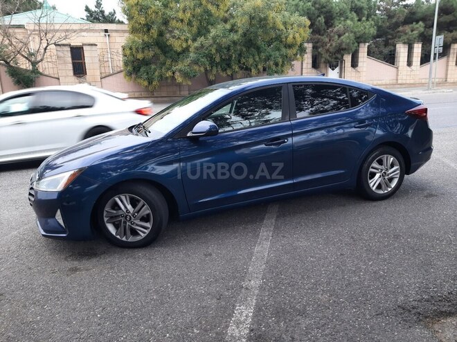 Hyundai Elantra 2019, 134,400 km - 2.0 l - Bakı
