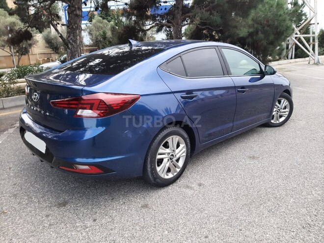 Hyundai Elantra 2019, 134,400 km - 2.0 l - Bakı