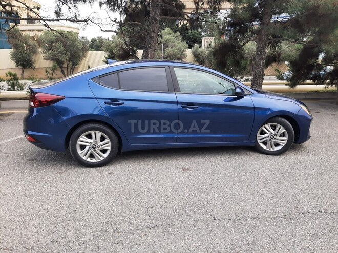 Hyundai Elantra 2019, 134,400 km - 2.0 l - Bakı