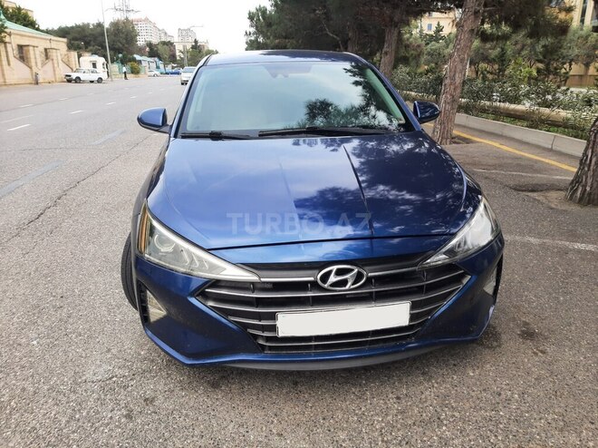 Hyundai Elantra 2019, 134,400 km - 2.0 l - Bakı