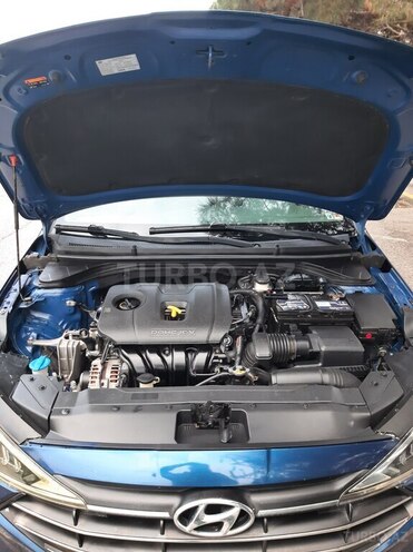 Hyundai Elantra 2019, 134,400 km - 2.0 l - Bakı