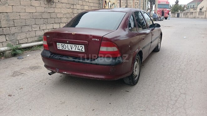 Opel Vectra 1996, 211,000 km - 1.8 l - Bakı
