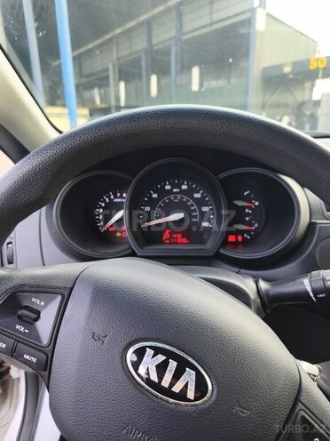 Kia Rio 2015, 181,000 km - 1.6 л - Bakı