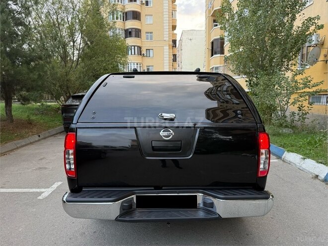 Nissan Navara 2013, 188,500 km - 2.5 л - Bakı