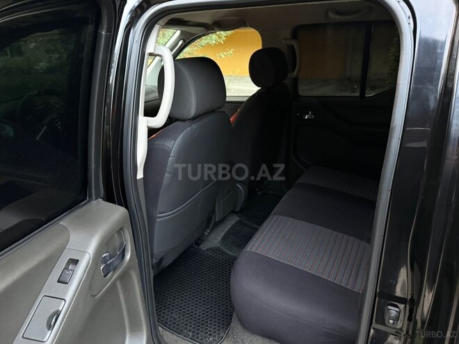 Nissan Navara 2013, 188,500 km - 2.5 л - Bakı