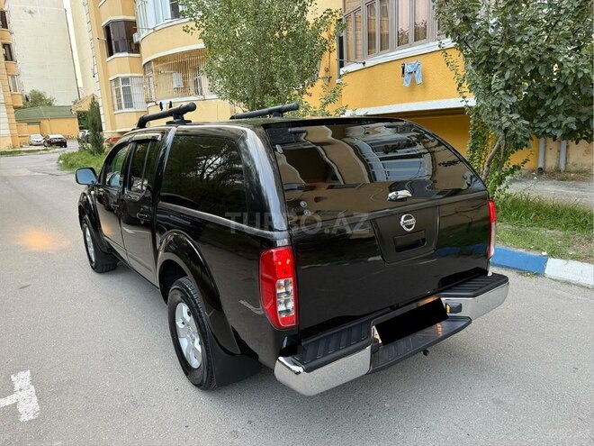 Nissan Navara 2013, 188,500 km - 2.5 л - Bakı