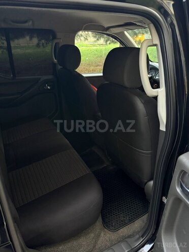 Nissan Navara 2013, 188,500 km - 2.5 л - Bakı