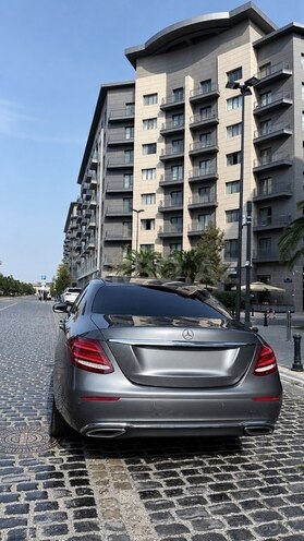 Mercedes E 220 d 2017, 177,000 km - 2.0 л - Bakı
