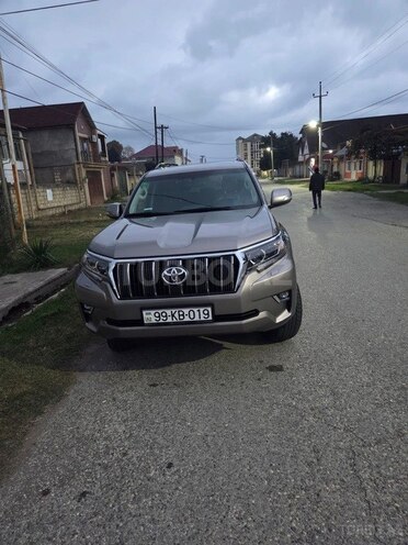 Toyota Land Cruiser Prado