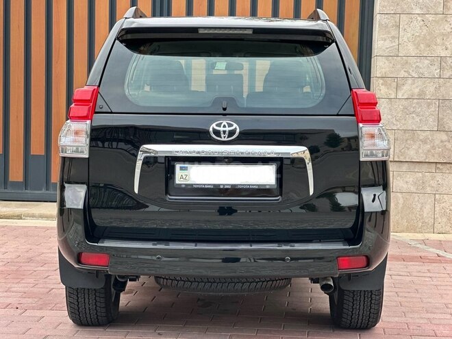 Toyota Land Cruiser Prado 2010, 172,000 km - 2.7 л - Bakı