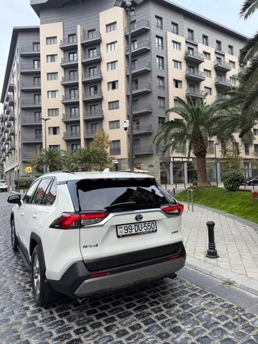Toyota RAV4 2022, 95,800 km - 2.5 l - Bakı