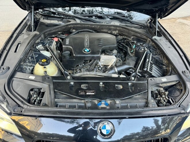 BMW 528 2014, 285,000 km - 2.0 л - Bakı