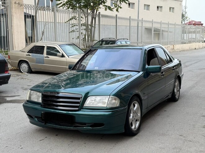 Mercedes C 180 1997, 326,133 km - 1.8 l - Bakı
