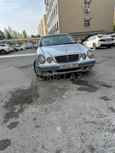 Mercedes E 200 1999, 380,000 km - 2.0 l - Bakı